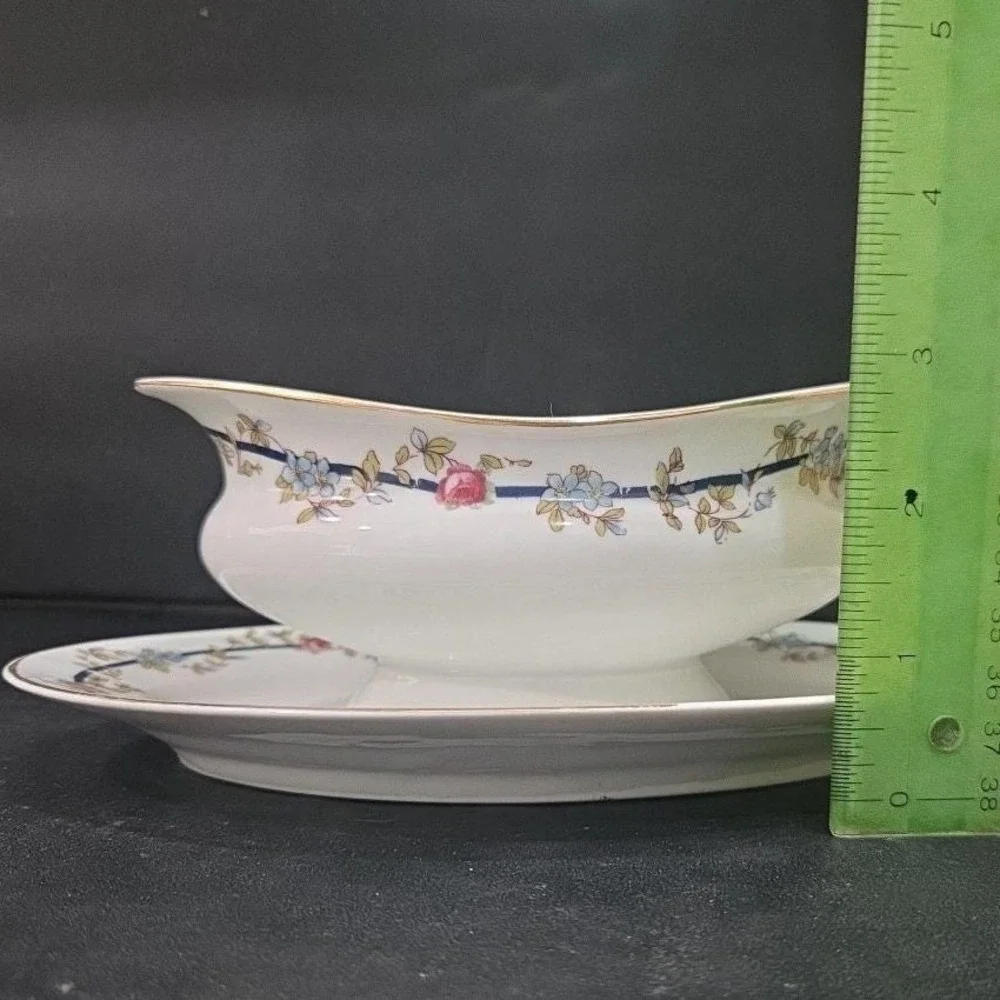 Victoria Czechoslovakia Fine China Gravy Boat, Underplate Attached Vtg Tableware